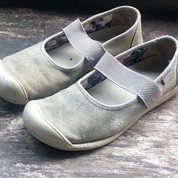 Keen Sienna Women's Tan Canvas Mary Jane Flat Shoes Size39.5/9US - Picture 8 of 13